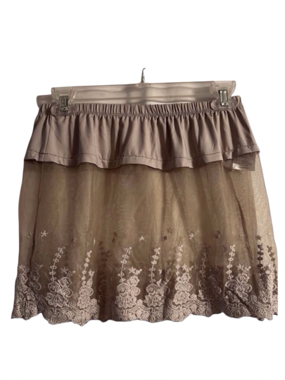 Ladies Slip. Lace trim Demdaco brand